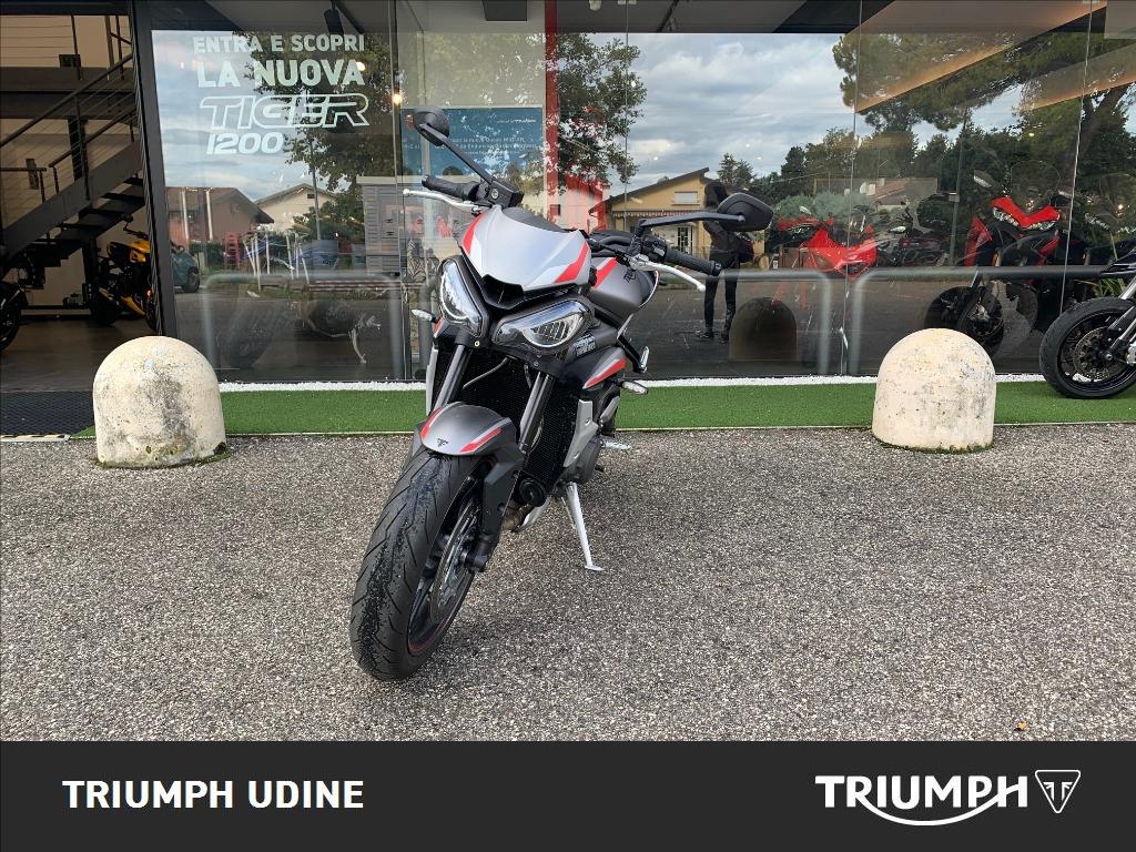 TRIUMPH Street Triple 765 R
