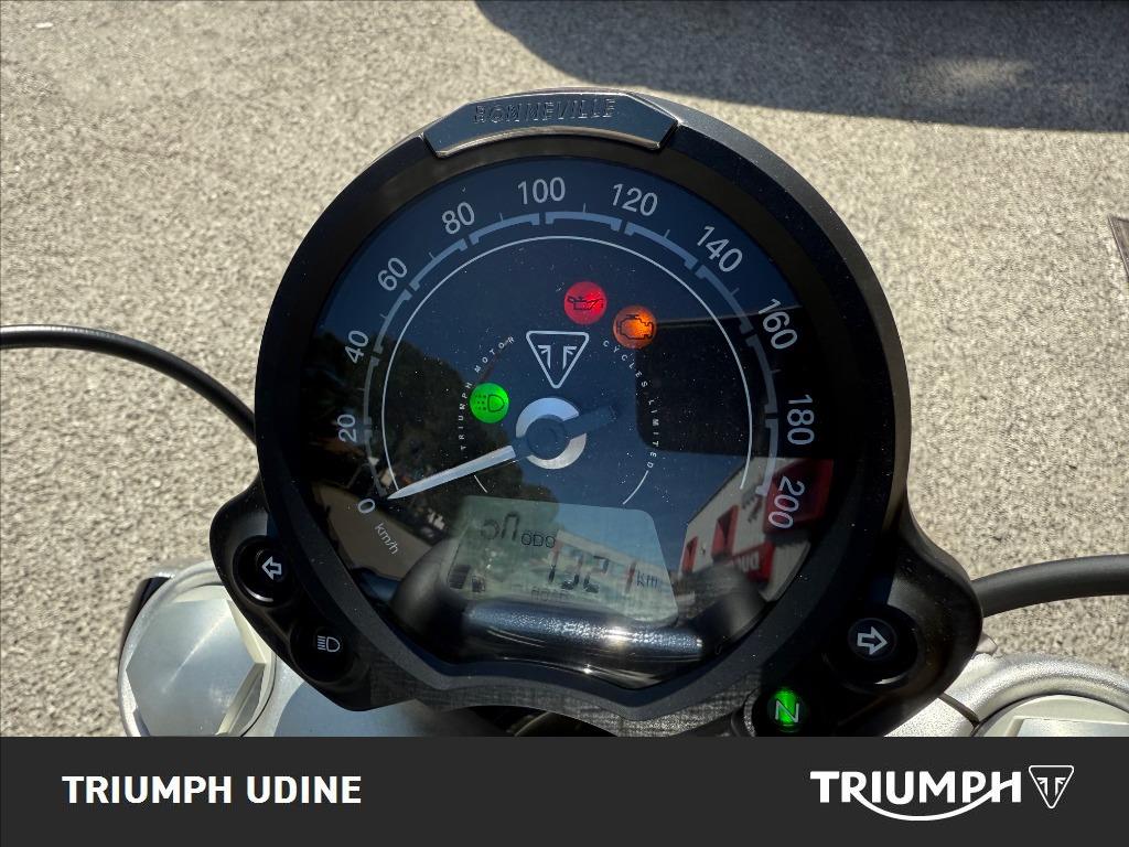 TRIUMPH Bonneville 1200 Speedmaster E5
