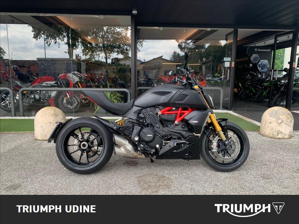 DUCATI Diavel 1260 S Total black