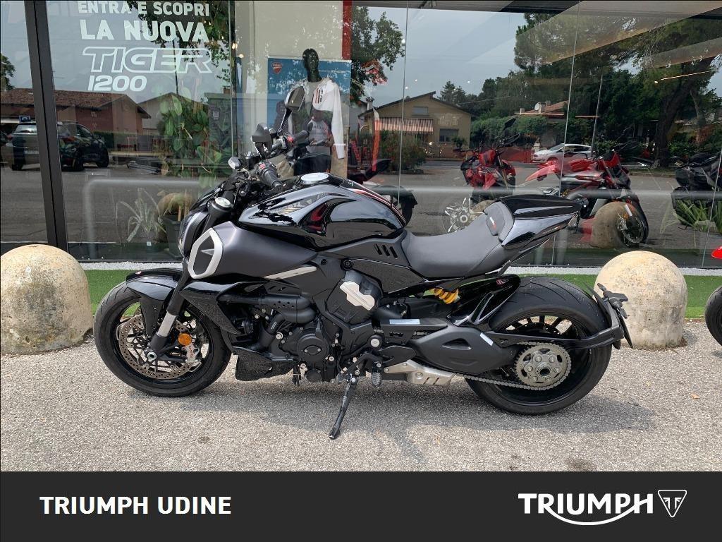 DUCATI Diavel V4 